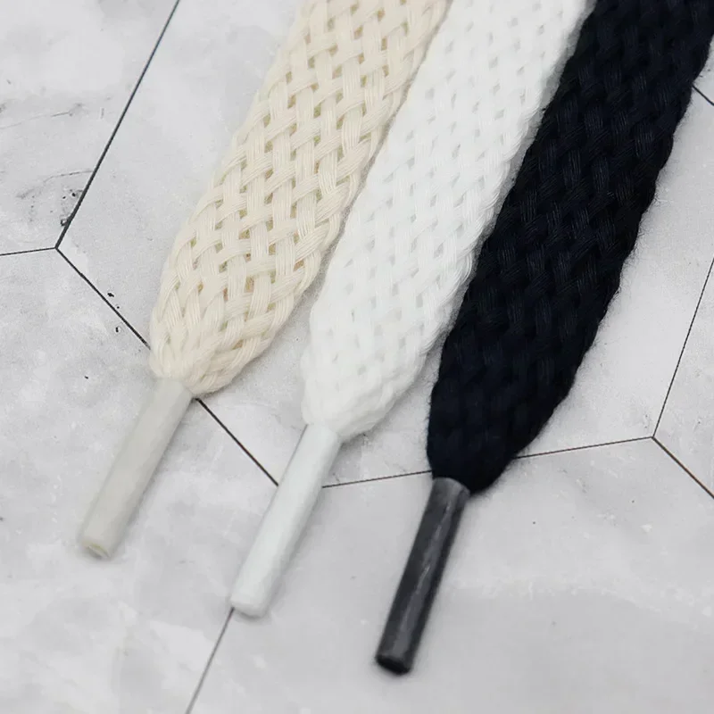 Hochwertige Unisex-Freizeit-Sneaker, schwarz-weiße Schnürsenkel in 1,5 cm doppellagiger Baumwolle, dicke Oberseite, fette Schnürsenkel für Markenschuhe Image