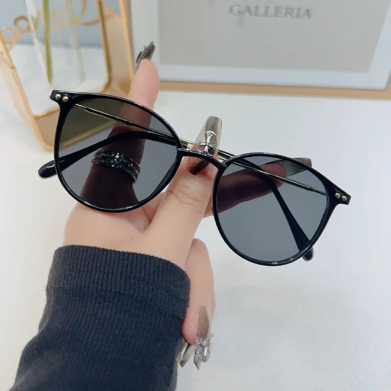 Neue Runde Vintage Sonnenbrille Frauen Retro Luxus Marke Designer Sonnenbrille Für frauen Sonnenbrille Oculos De Sol Shades UV Image