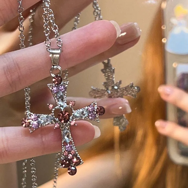Y2K Zirkon Kreuz Halskette Rosa Lila Liebe Herz Kreuz Anhänger Halsketten für Frauen Gothic Schmuck Party Mädchen Zubehör 2023