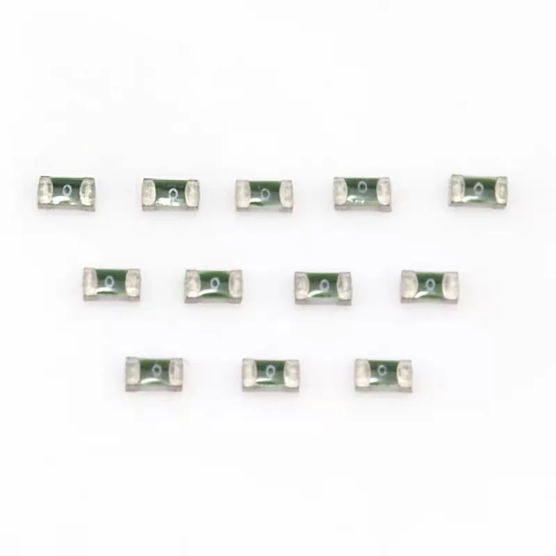 Einweg-SMD-Sicherung 0603 1608 1206 3216 0,25A 375MA 0,5 0,75 1 2 3 4 5 6A 7 8 10 12 15 20A Schnellwirkende Keramik-Oberflächenmontage-Sicherung Image