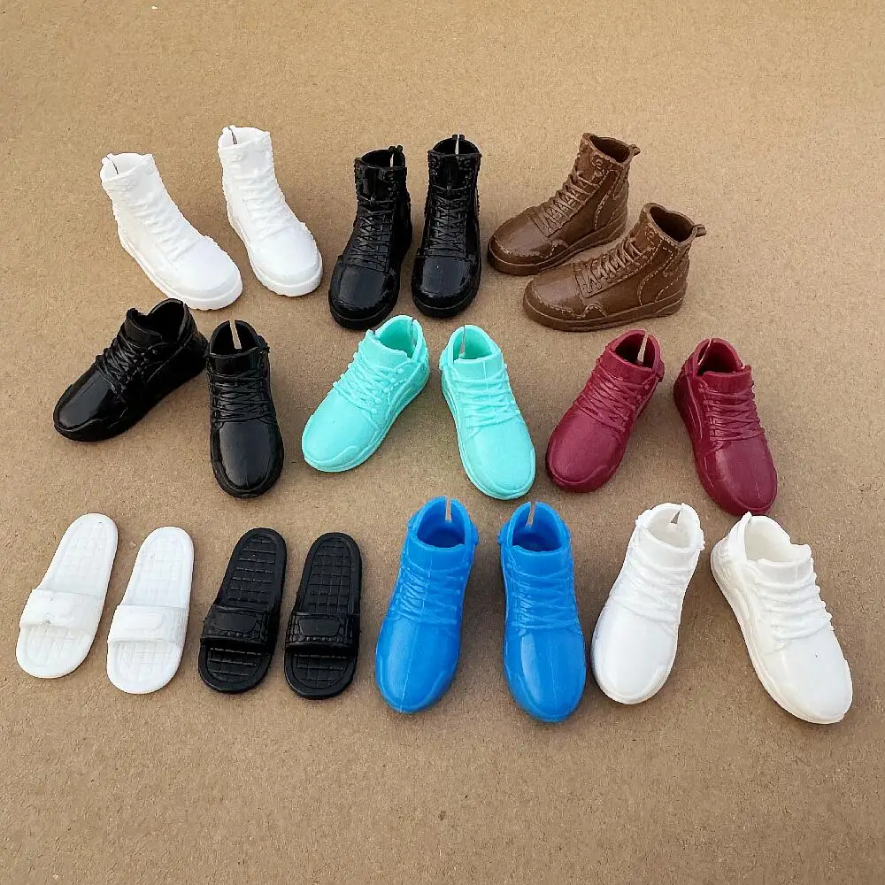 1/6 Männliche Puppenschuhe Stiefel Hausschuhe Modische Sportschuhe Braun Grün Rot Weinrot Puppenzubehör DIY Puppenkleidung