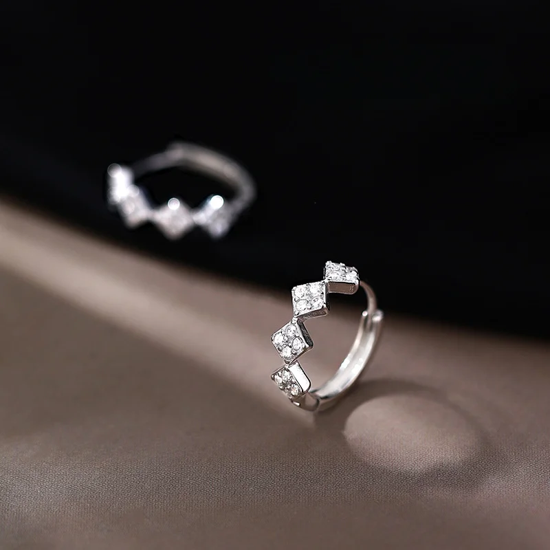 925 Sterling Silber geometrische Diamant Ohrringe einfaches Temperament exquisite heiße Semale sexy Schmuck Geschenk