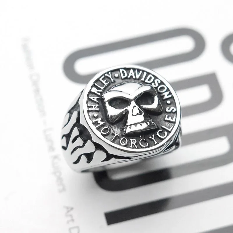 Herren-Hip-Hop-Ring mit Diamanten, Retro-Motorrad, dominante Dekoration, Totenkopf-Ring für Harley Davidson Electra Glide Ultra Classic 1250