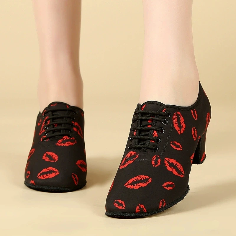 Latin Dance Schuhe Kinder Erwachsene Frauen Leistung Cha Cha Tanz Schuhe Körper Training Schuhe Square Dance Schuhe Turnschuhe Leinwand