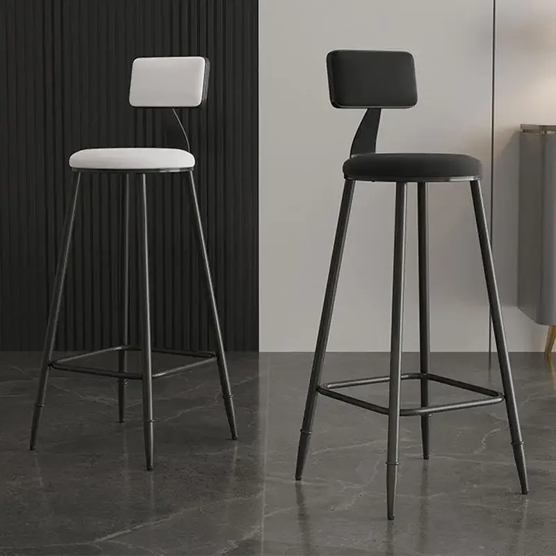 Schwere Beige Küchen-Barhocker Luxuriöse Kommerzielle Moderne Hohe Barhocker Theken-Luxus Nordische Barhocker Hochwertige Möbel