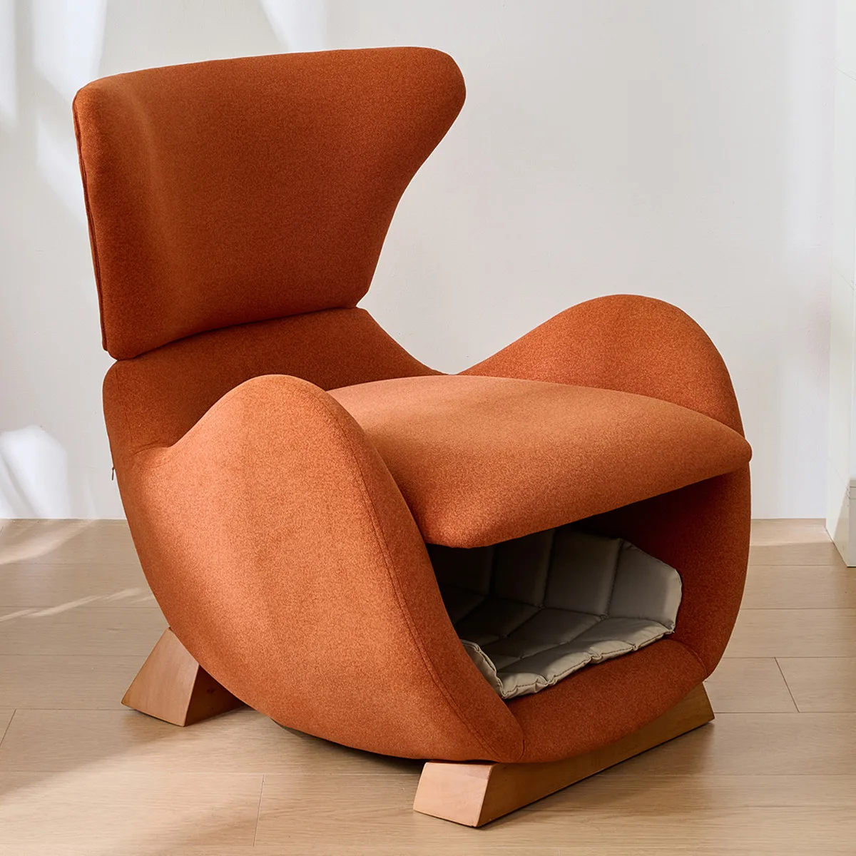 Fauteuil de relaxation design style Walhai – fauteuil de relaxation adapté aux animaux domestiques, offrant un endroit de repos aux chats et aux petits chiens