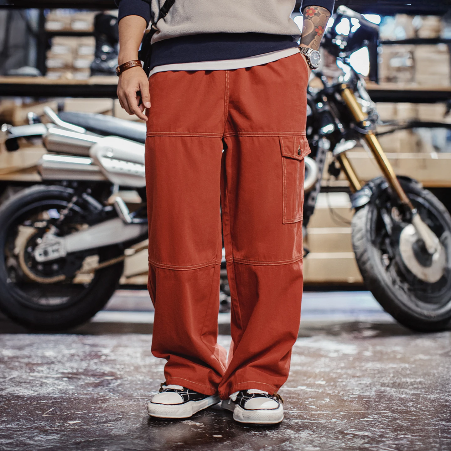 Maden Herren Baumwoll-Cargohose mit Mehreren Taschen Gerades Weites Bein Verstellbarer Saum Lässige Jogginghose für Frühling und Herbst Image