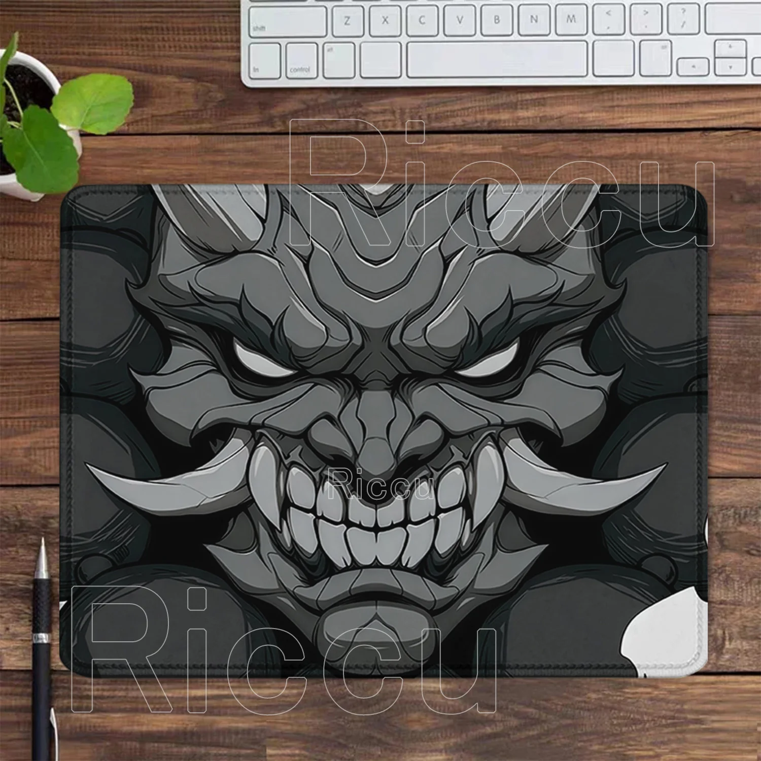 Schwarz-weißes Ghost Face rutschfestes kleines Mauspad mit HD-Druck, japanische Samurai-Teufelsmaske, Gaming-Büro-Overlock-Schreibtischunterlage Image