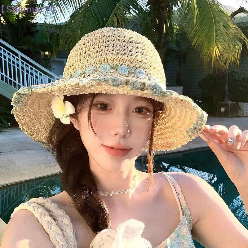 【Xia2】2026 Sommer Faltbarer Strohhut mit kleinen Blumen für Damen, ausgehöhlter Häkel-Sonnenhut, Strandhut mit breiter Krempe, Bucket Cap {S} Image