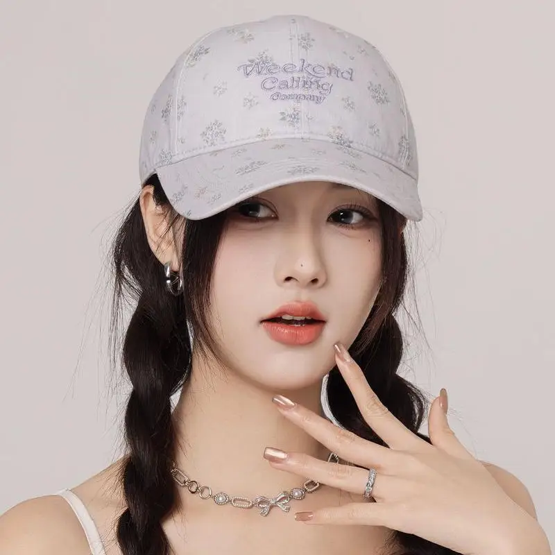 Baseballkappe im koreanischen Stil mit frischer Blumenstickerei, süßer Entenschnabelhut für Mädchen, Sommer-Sonnenschutzhut. Image