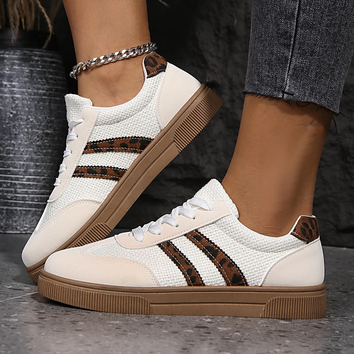 Schuhe Frau Trend Casual Turnschuhe Komfortable Lace Up Wohnungen Tennis Schuh Atmungsaktive Wanderschuhe Jogging Schuh Zapatillas De Mujer