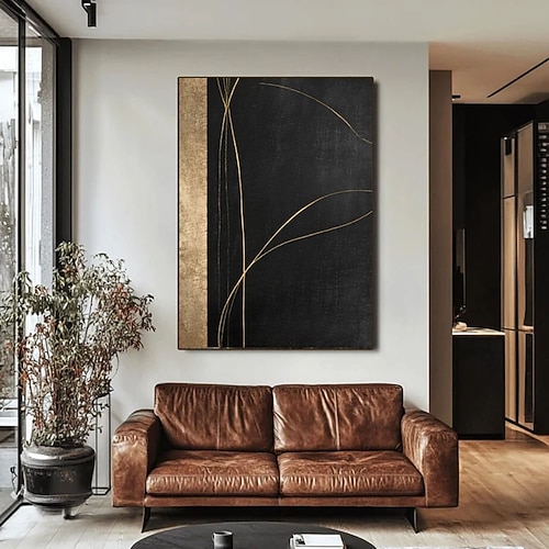 Moderne, abstrakte Leinwandkunst mit vertikalen Streifen in Gold und Schwarz – ein elegantes, metallisches Akzentmotiv für zeitgenössische Wohnkultur. Image