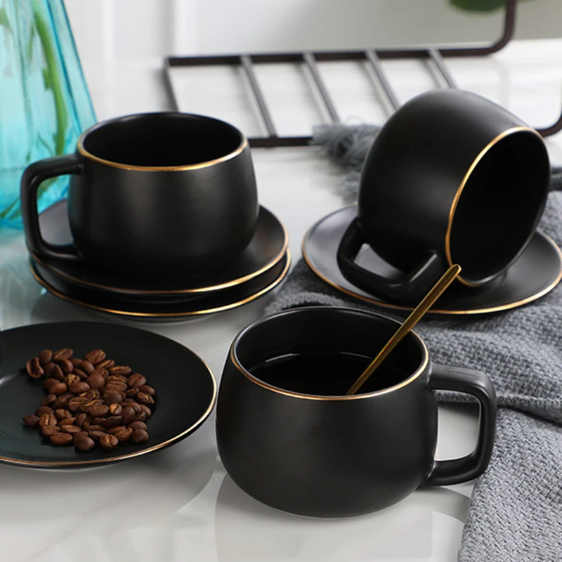 Tazze da Caffè Moderne, Tazze Nere Opache, Tazza in Ceramica, Tazza da Caffè con Piattino, Tazze Tumbler, Tazze da Caffè Kawaii, Tazza Carina, Tazze per Bevande Fredde