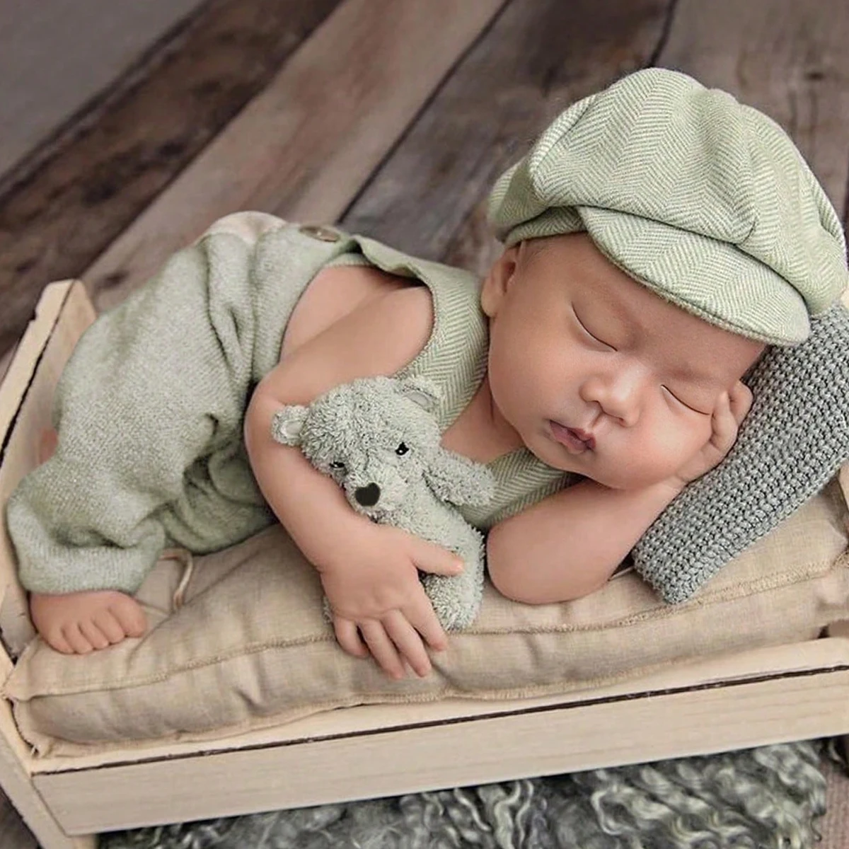 Ylsteed Little Gentleman Fotografie-Outfits für Neugeborene, Jungen, karierte Hosenträgerhose mit Tasche und Casquette-Spielanzug für Kleinkinder Image