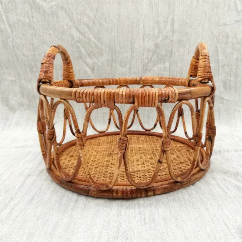 Handgefertigte Vintage-Rattan-Fotografie-Requisiten für Neugeborene – Baby-Korb und Dekor-Bett, perfekter Fotohintergrund für Kleinkinder-/Baby-Fotoshootings Image