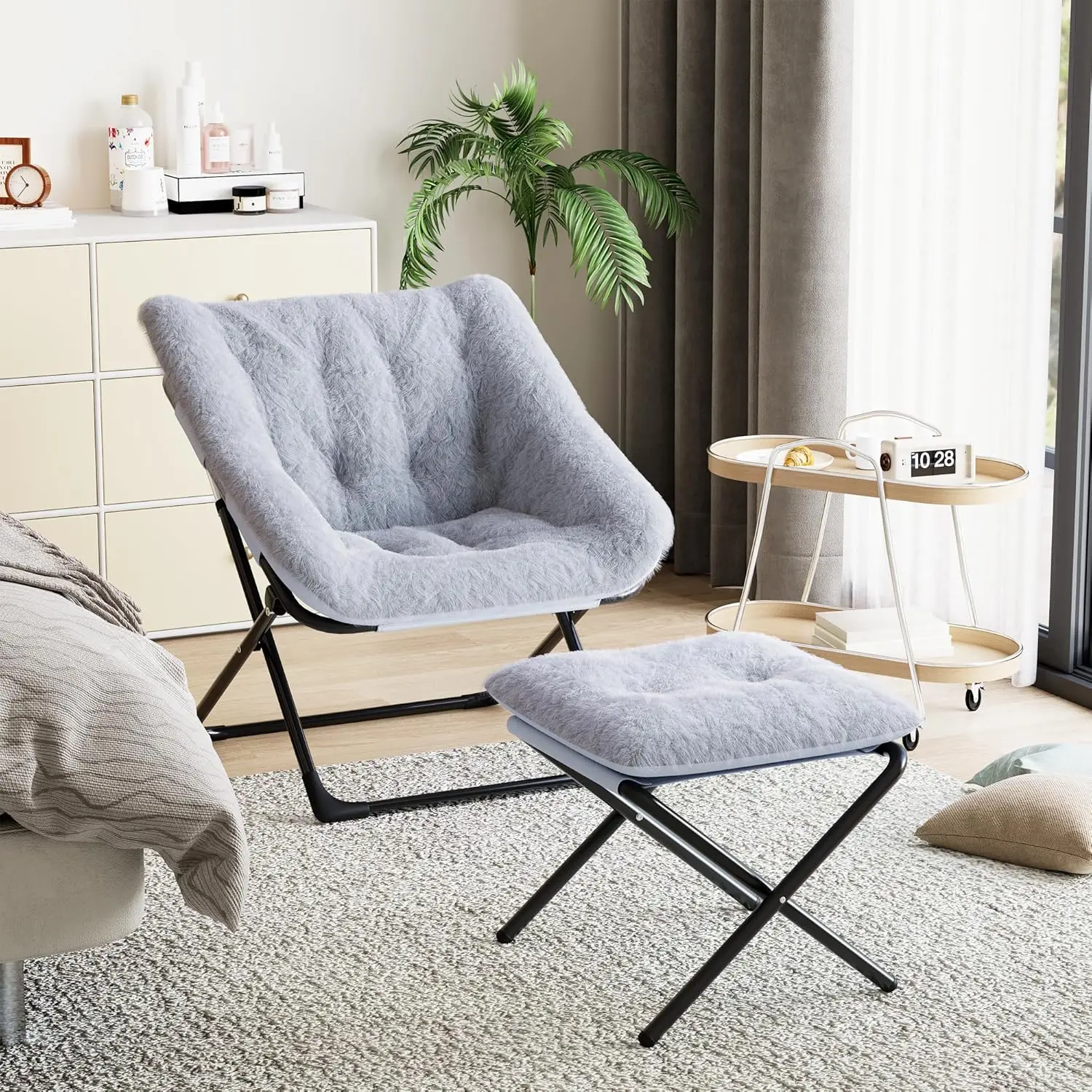 Faltbarer XXL-Saucer-Sessel mit Hocker: Superweicher Kunstfell-Loungesessel mit robustem Eisenrahmen & rutschfester Basis, bequemer gepolsterter Lesesitz für Wohnzimmer, Schlafzimmer &