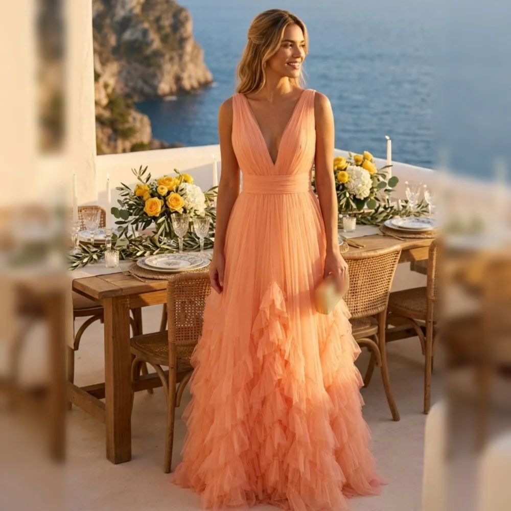 Maßgeschneidertes Elegantes Hochzeitskleid Valentinstag V-Ausschnitt Ärmelloses Langes Abendkleid Moderner Stil Image