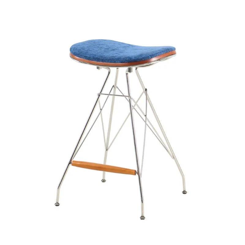 Mittelalterlicher Barstuhl, Designer-Barhocker mit weicher Polsterung für Restaurants, Café-Retro-Barhocker aus Schmiedeeisen, minimalistischer, lässiger Hochstuhl