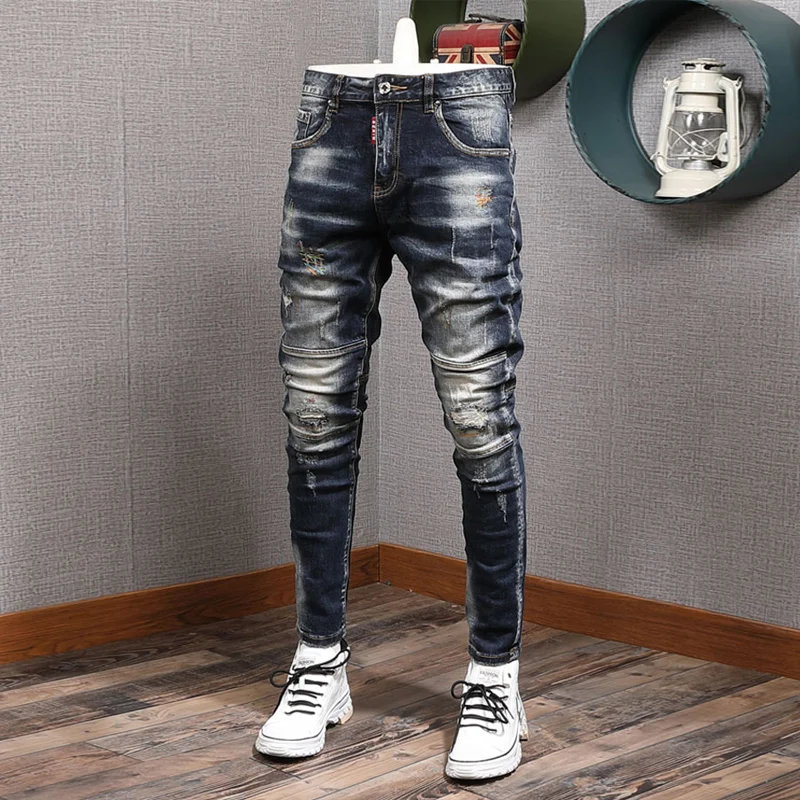Mode Streetwear Männer Jeans Retro Schwarz Blau Elastische Slim Fit Zerrissene Jeans Männer Gespleißt Designer Stickerei Hip Hop Denim Hosen