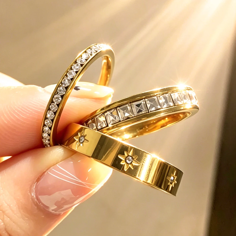 Yupsk 3 Stück goldfarbene stapelbare Ringe aus Edelstahl für Damen, glänzender geometrischer Ring mit Zirkonia-Intarsien, Party-Schmuck, Geschenk Image