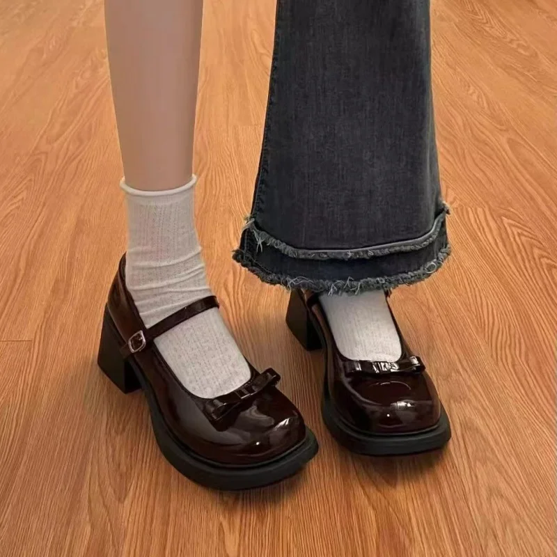 Frühling und Herbst Elegante Runde Kopf Sexy Low Heel Casual Einzelnen Schuhe Modische Meistverkaufte Neue Bequeme frauen Schuhe