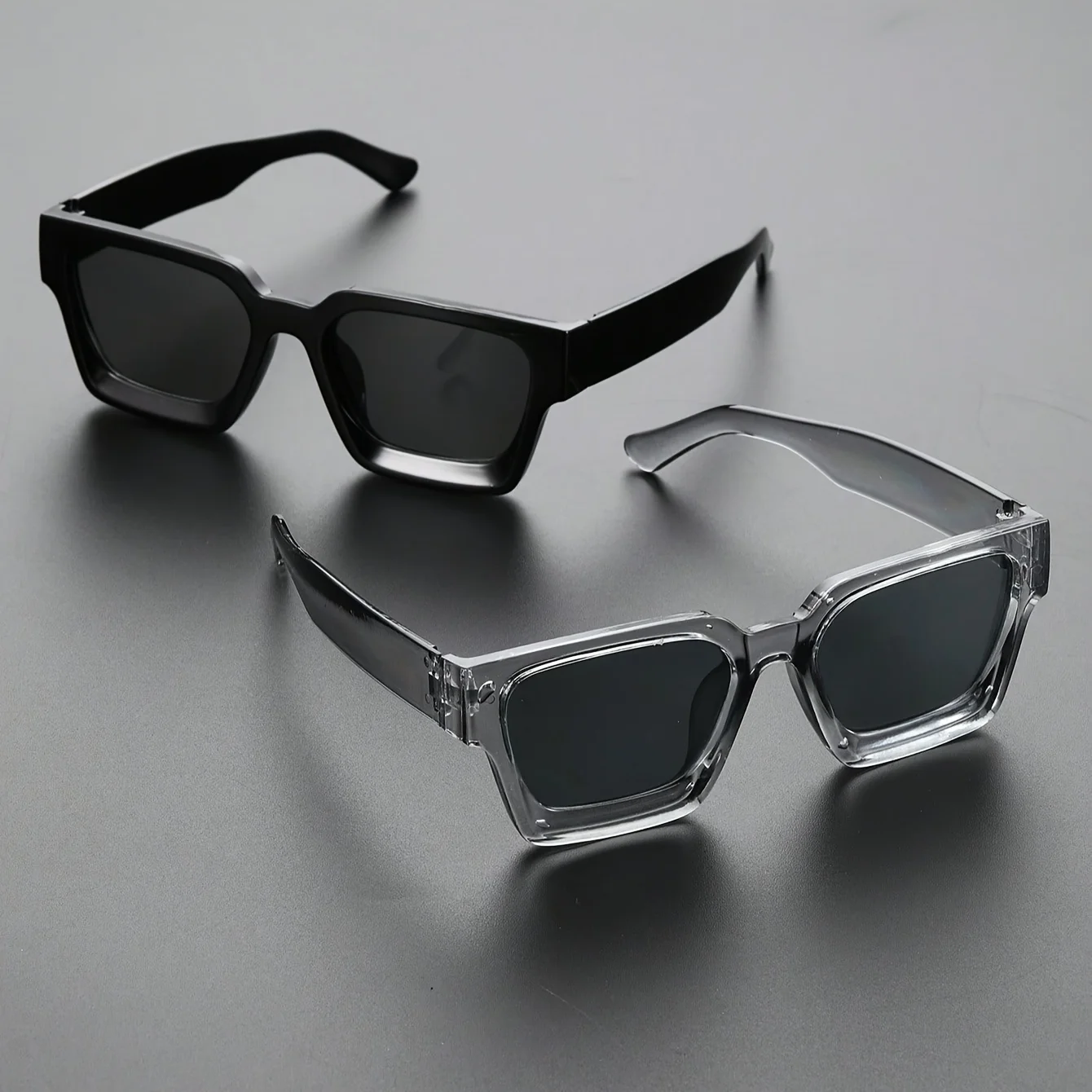 1/2 PC S Klassische Fashion Square Kunststoff Rahmen Frauen Sonnenbrille Für Männer Täglichen Leben Shades Brillen Zubehör. Image