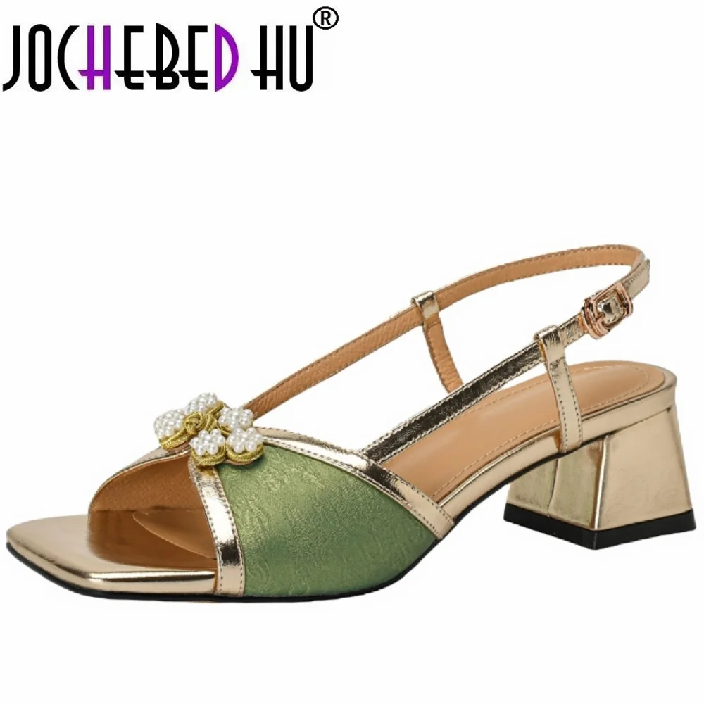 【JOCHEBED HU】 Marken-Sandalen aus echtem Leder mit Kreuzschnürung, quadratischer Zehenpartie, mittlerem Absatz, süße, sexy Damenschuhe, Sommer-Neuheit, Größe 34–40