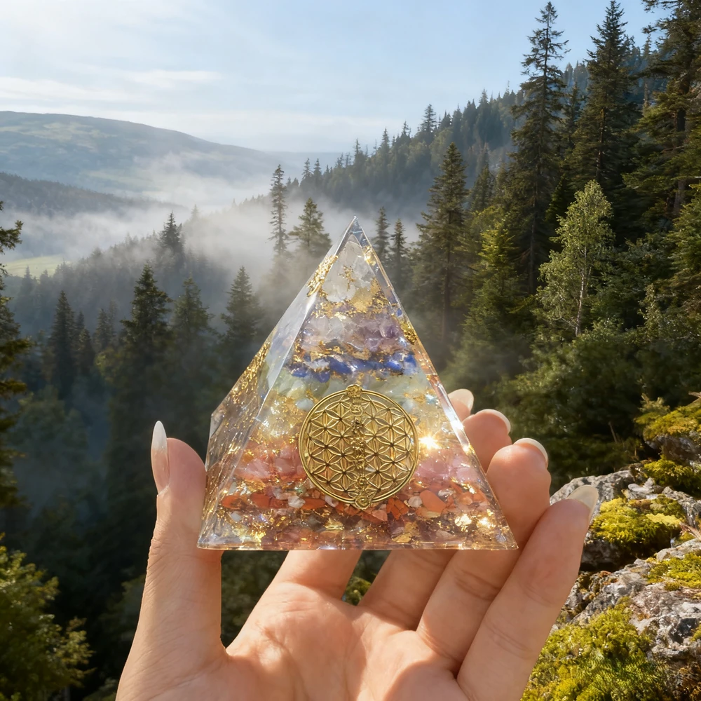 6 cm große Kristall-Edelsteine, Kugel, Orgonit-Pyramide, Chakra, ausgleichend, Heilung, Malachit, Orgon-Stein, Zimmer, kreative Dekoration, Ornament Image