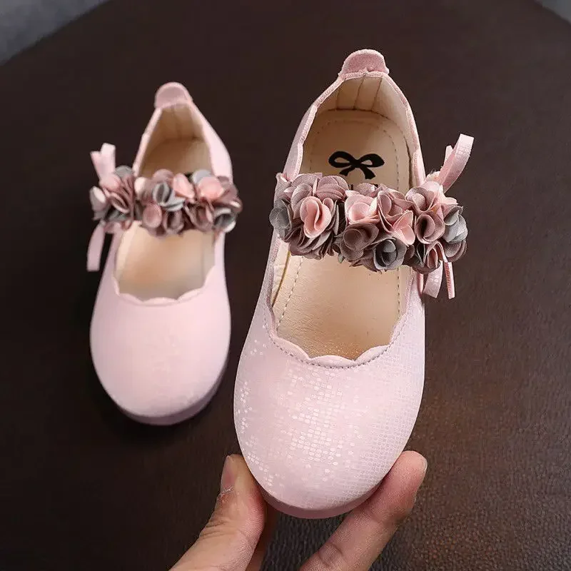 Kinder-Flats, Spitze, große Blume, Prinzessin, Party-Performance-Schuhe, große Studentin, Mädchen-Schuhe für Kinder, weiche Sohle, Leder-Flats