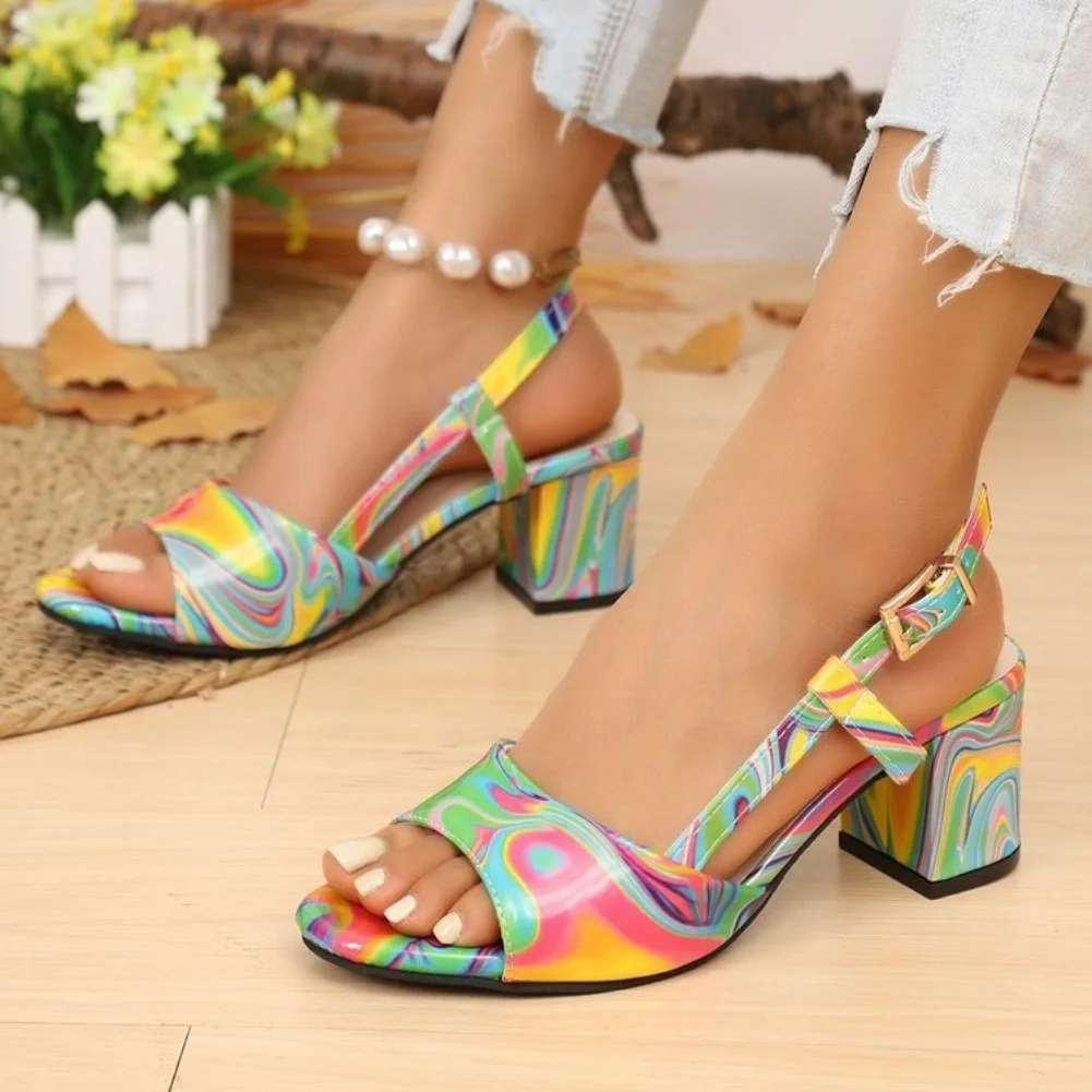 Modische Sommer-Damensandalen Outdoor Mehrfarbige Designer-Schuhe für Frauen Klobige Absätze Große Größen Elegante Römische Sandalen für Damen