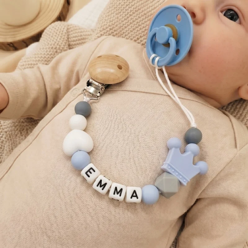 2026 Personalisierter Schnullerclip mit individuellem Namen, Silikon-Kronen-Babybeißringhalter, BPA-frei, Schnullerkette, Babyparty-Geschenk Image