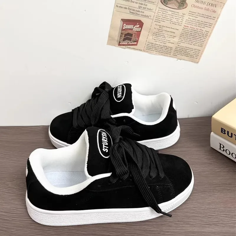 Größen 35-44 Paar-Schuhe Hochwertige Koreanische Vielseitige Casual Sneakers Damen Trendige 2026 Neue Studenten-Sportschuhe Paar-Brotschuhe