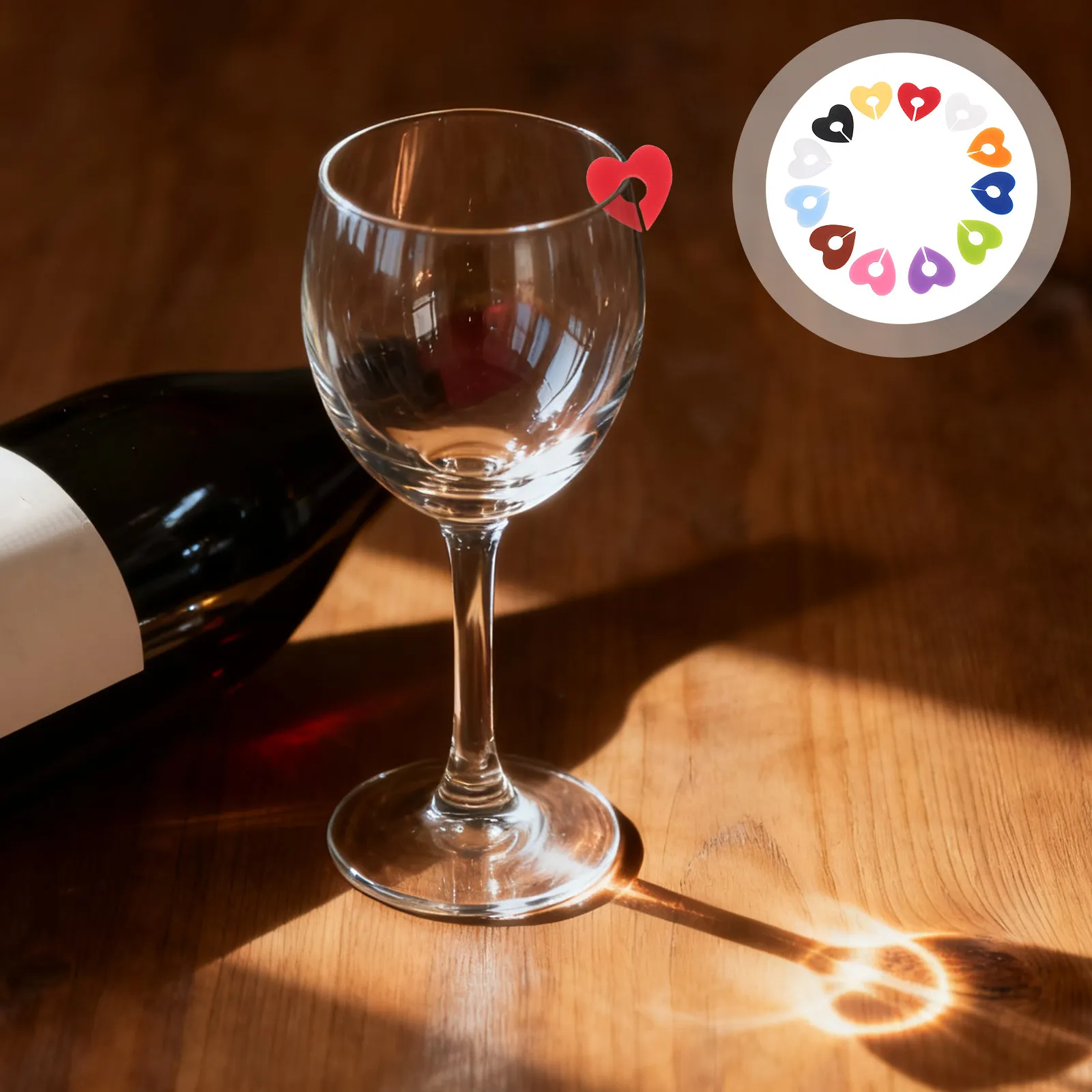 12 Stück Silikon-Weinglas-Marker, wiederverwendbare Herz-Getränkemarkierungen, Bechern-Identifikatoren, Glas-Etikettenmarker für Partys