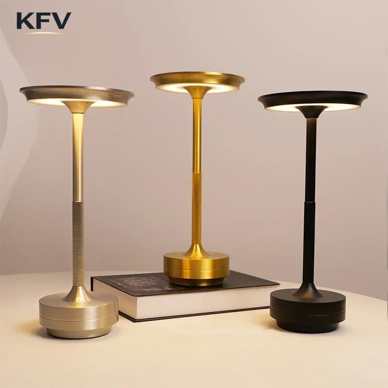 KFV LED-Schreibtischlampe, wiederaufladbar, Metall-Tischlampe, Touch-Dimmung, USB-Ladung, Vintage-Dekor für Cafés, Atmosphärische Schreibtischleuchte led tischlampe wiederaufladbar настольная лампа led tischleuchte
