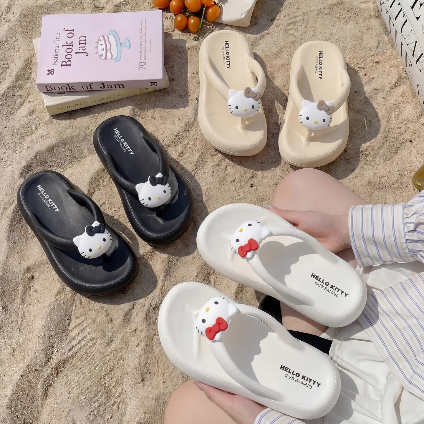 Hello Kitty Mode-Hausschuhe, rutschfeste Plateau-Sandalen mit dicker Sohle, geschlossene Mesh-Schuhe, ideal für Zuhause und Reisen