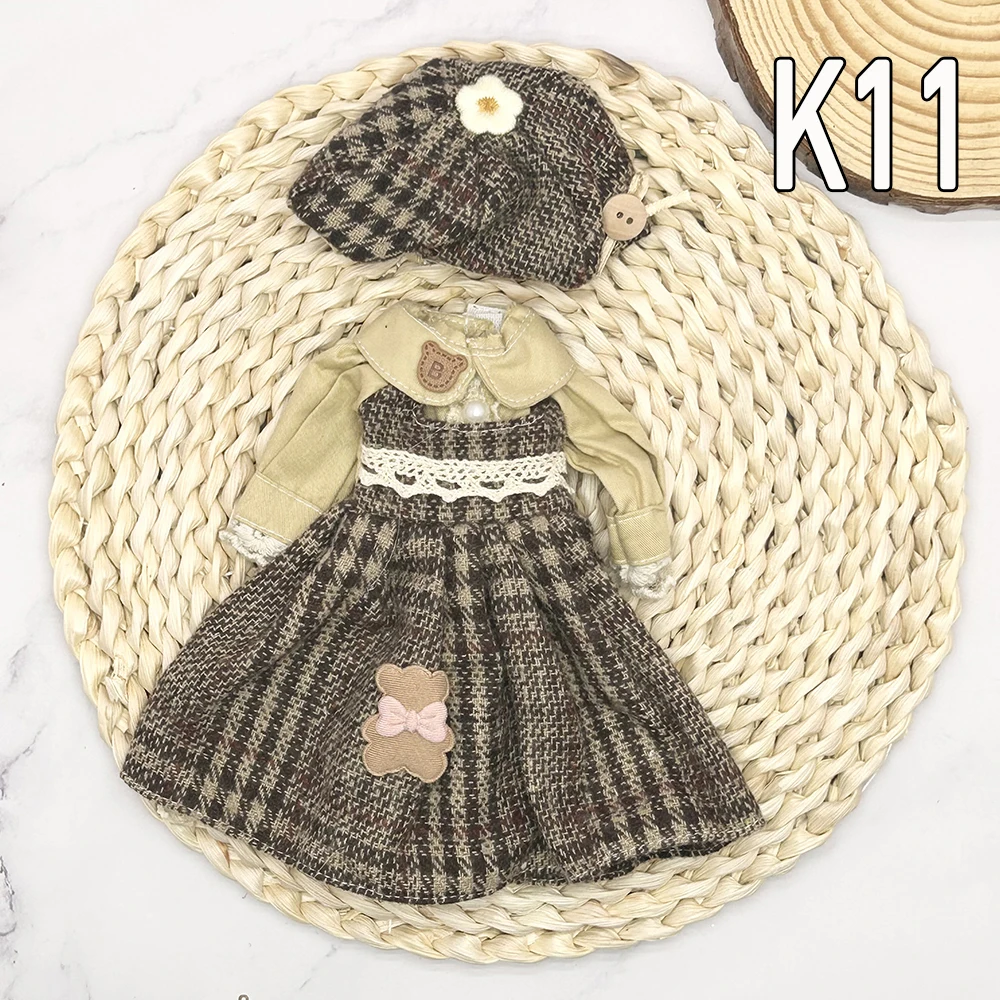 30CM BJD Puppenkleidung Mädchen Anzieh- und Schminkspielzeug DIY Zubehör Kleid Prinzessin Puppenhaus-Set Kinder Humanoide Puppe Mädchen Geschenke