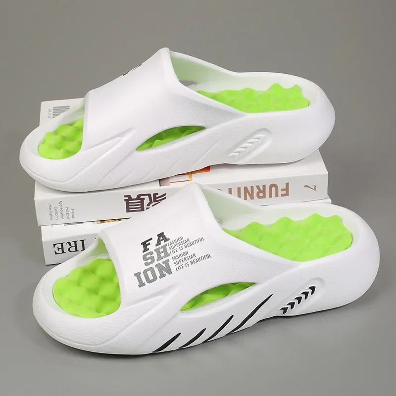 Neue Sommer-Herren-Massage-Slipper 2026 – Indoor- und Outdoor-Strandsandalen mit weicher Sohle, lässige Herren-Flip-Flops und Sandalen Image