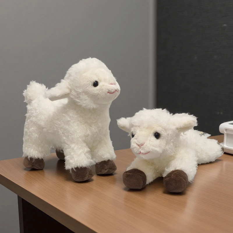 Schaf-Plüschtiere Stehende/Liegende Schaf-Stoffpuppen 20cm Realistische Tierspielzeuge Wohndekor-Spielzeuge Kreative Geburtstagsüberraschungsgeschenke Image