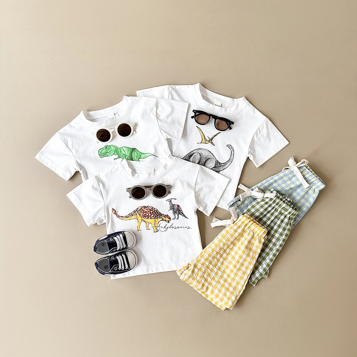 Neue Baby Kleidung Set Infant Dinosaurier Drucken Top + Gitter Shorts Baby Jungen Mädchen Casual Baby Set Neugeborenen Sommer Baby kleidung 2 Teile/sätze Image