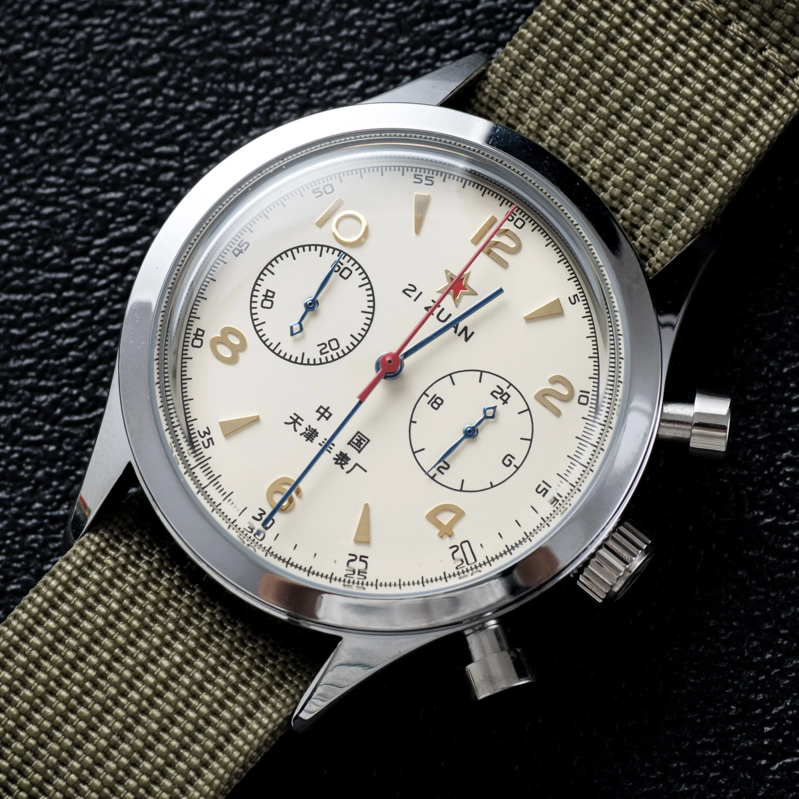DD38mm/40mm 1963 Hommage Herrenuhren Bubble Dome Glass Beat Quarzuhr wasserdicht 3Bar Business Luxus Vintage Pilot Herrenuhr Image