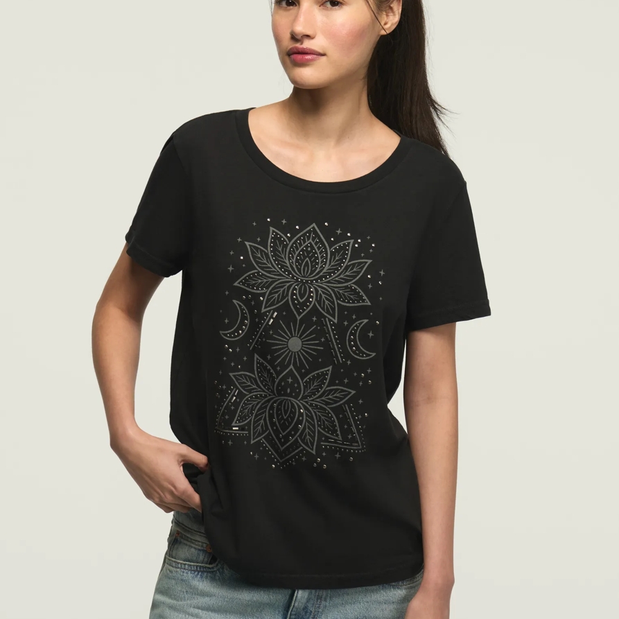 Lucky Brand Double Lotus Classic Crew in Jet Black, Size S