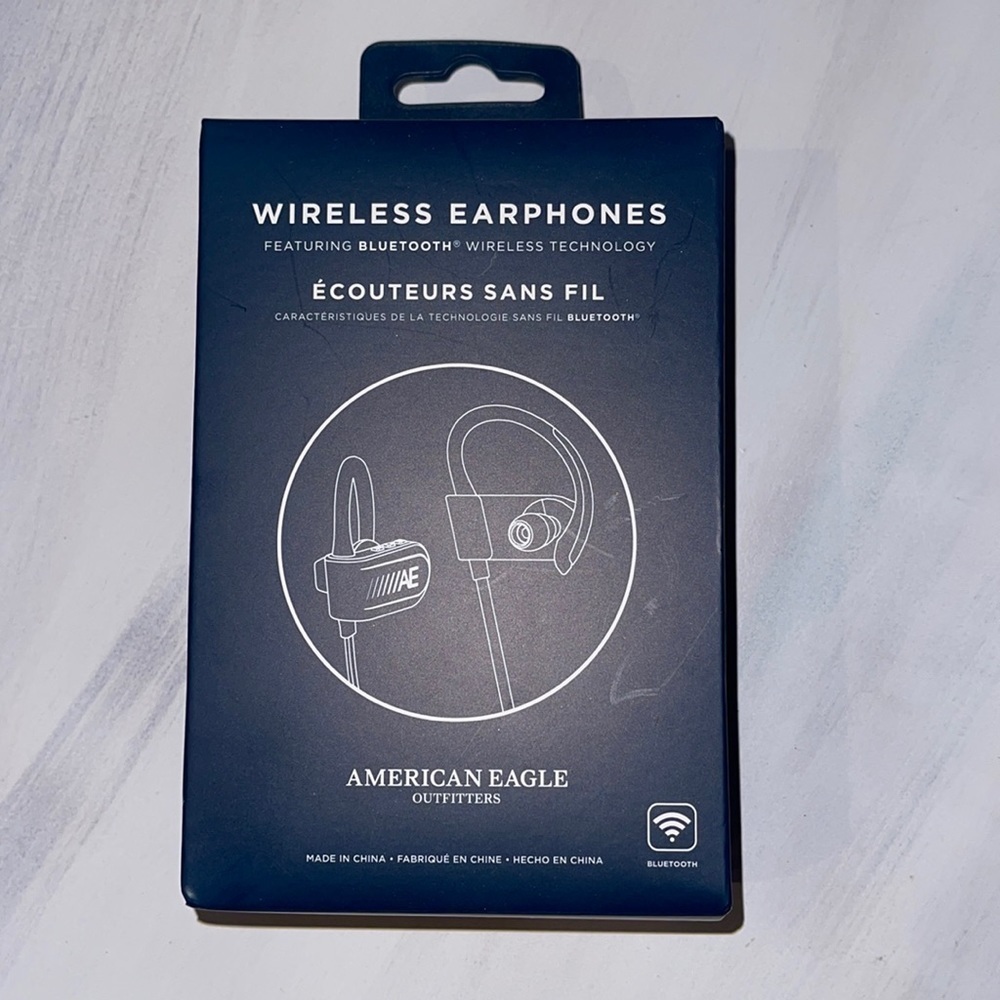 American Eagle Outfitters Other | American Eagle Bluetooth Wireless Earphones Control Buttons For Ease Of Use | Color: Blue | Size: Os