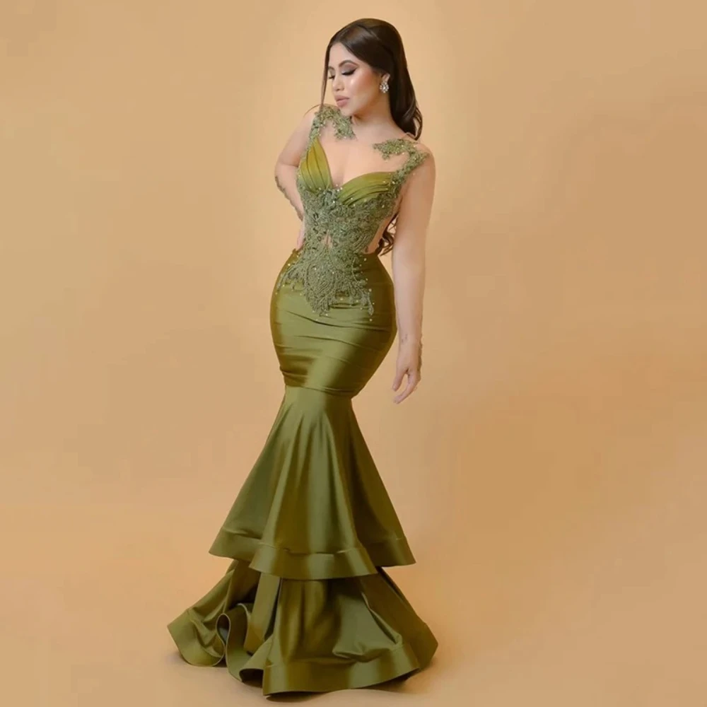 Customzied Tiered Ruffle Green Mermaid Floor Length Dinner Party Dresses with Fashion Appliques Satin Saudi Arabia Prom Gowns