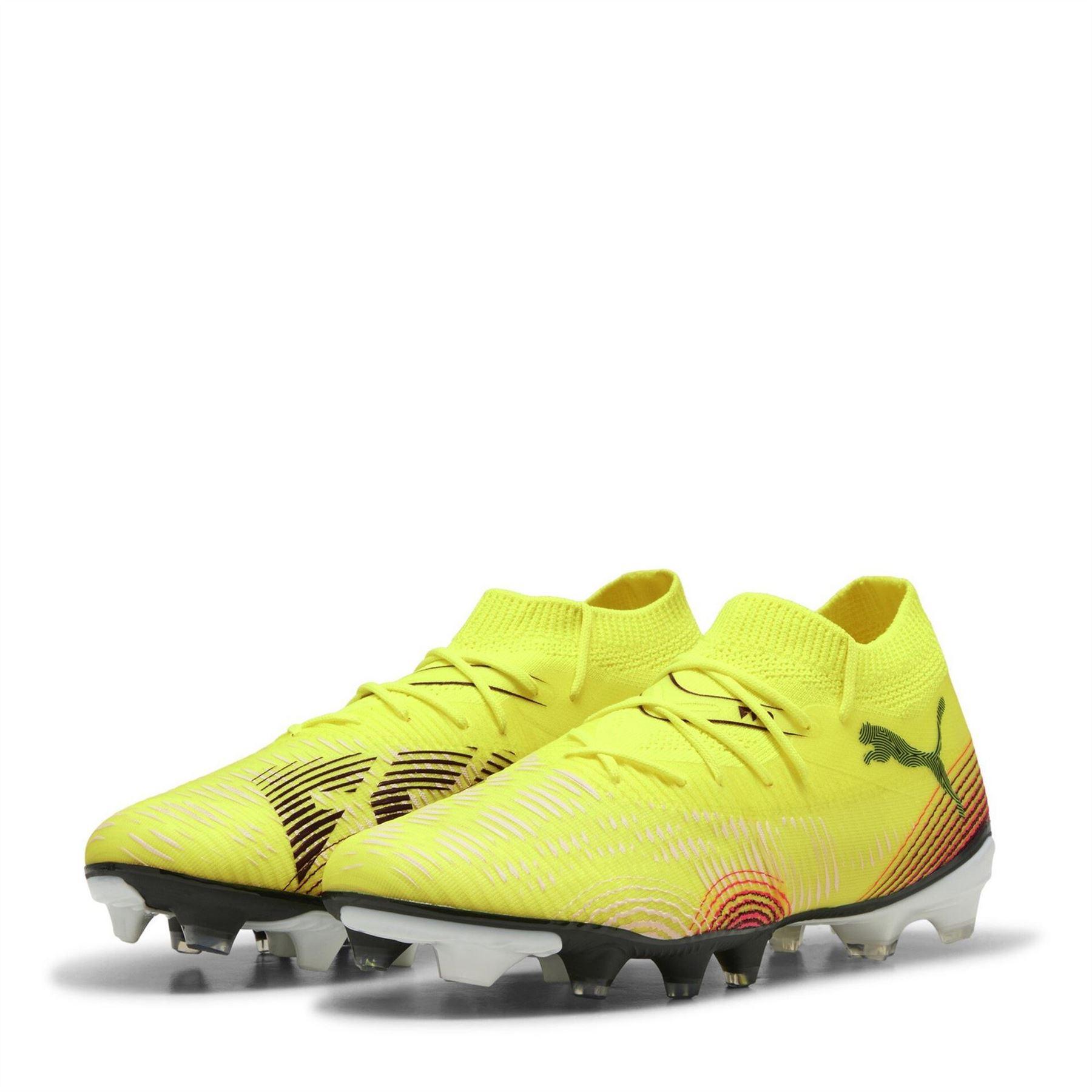 Puma Damen Future 8 Match Snug Fit Kunstrasen-Fußballschuhe (Gelb/Schwarz)