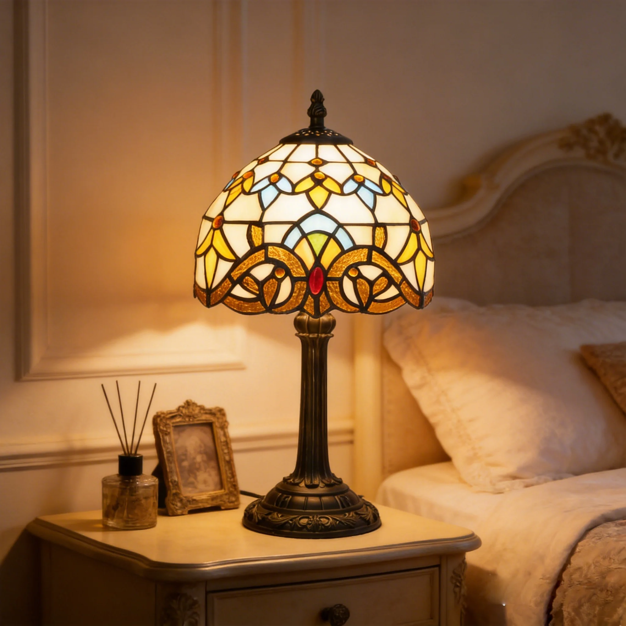 Barocke Tischlampe im Tiffany-Stil, 8 Zoll, Buntglas-Lampenschirme, Nachttischlampe, Leselampe, Schreibtischleuchte, Schlafzimmer, Büro, Vintage Art Deco