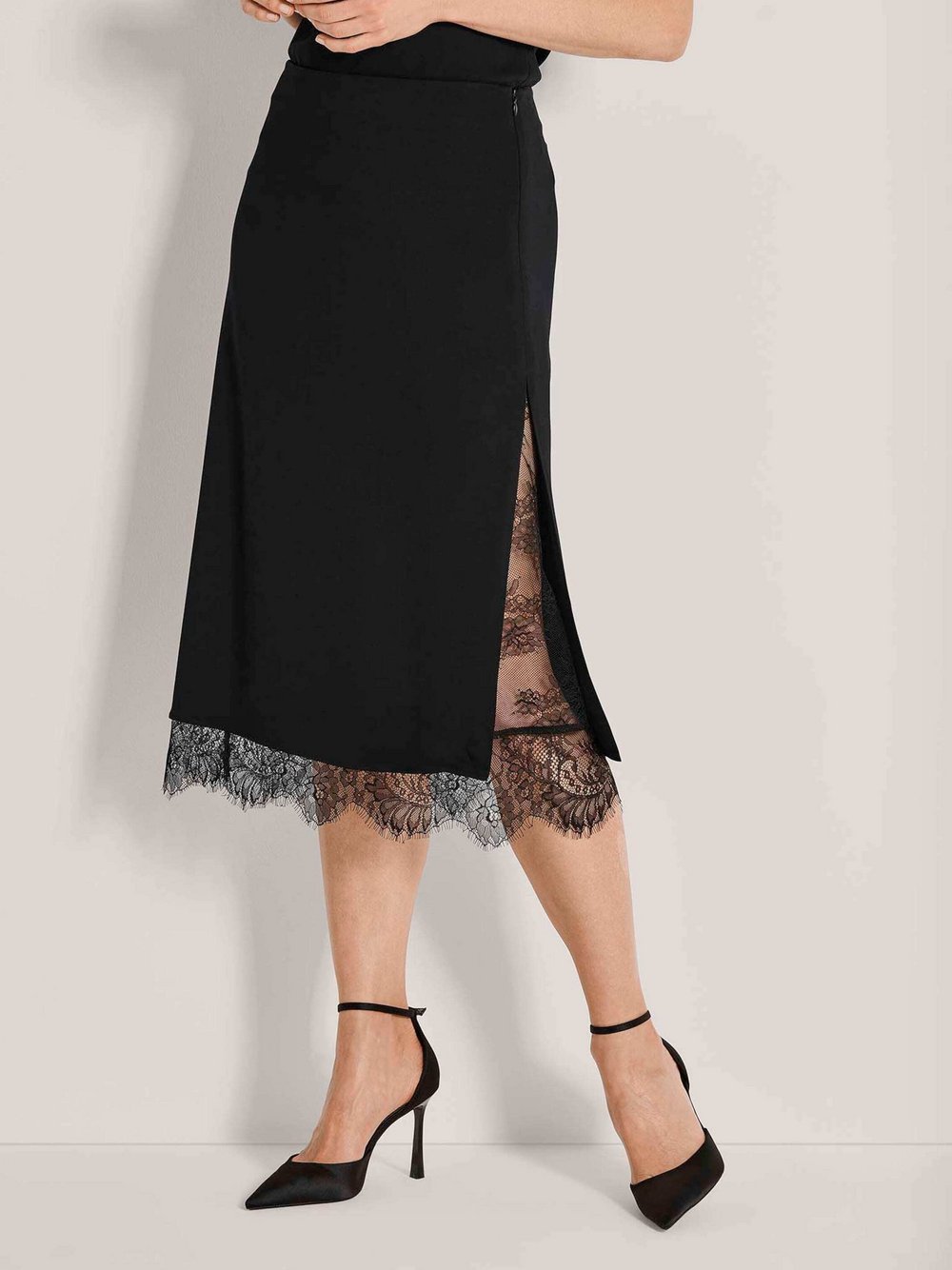 Madeleine Rock Damen schwarz, 34