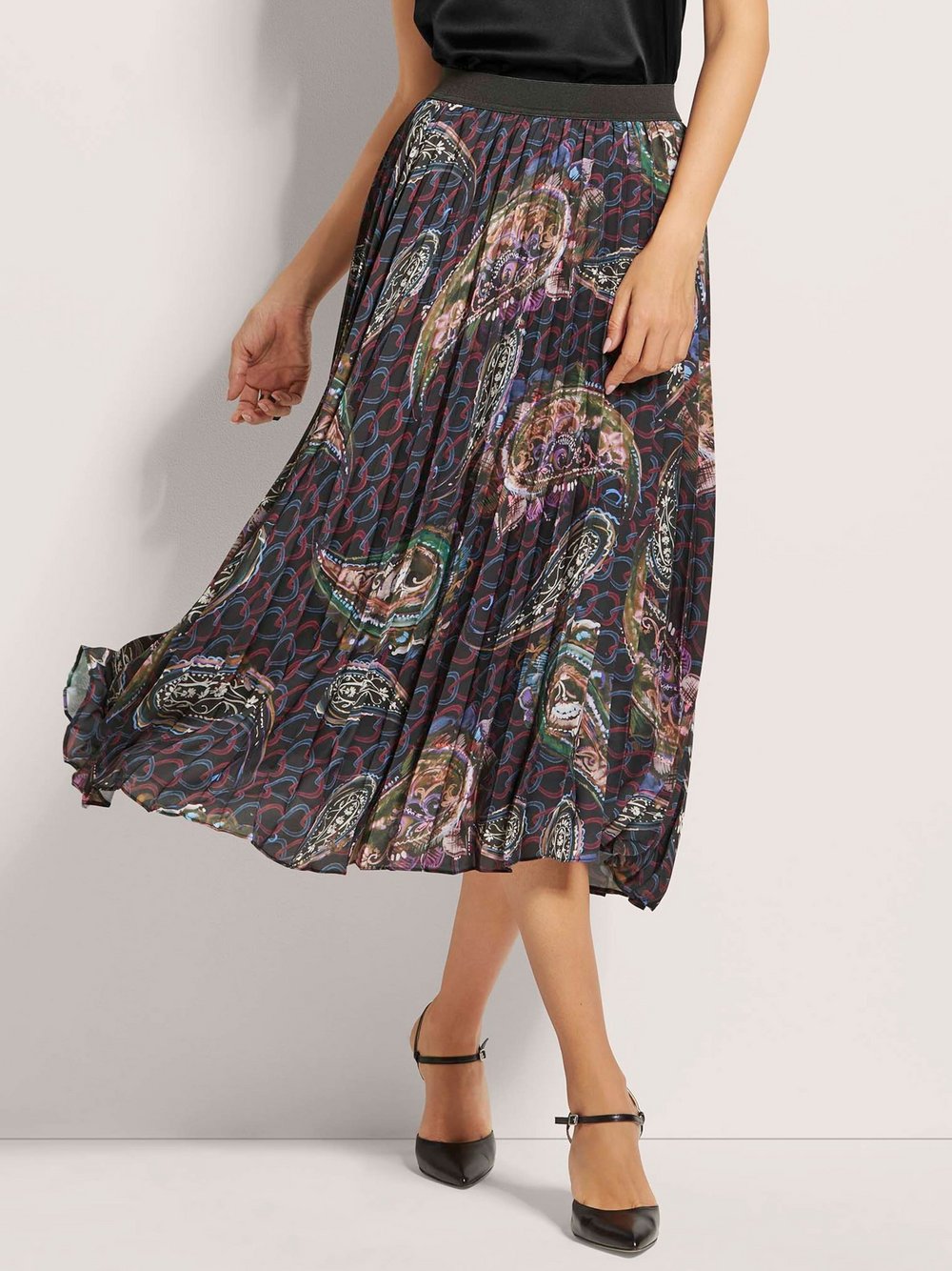 Madeleine Rock Damen schwarz, 44