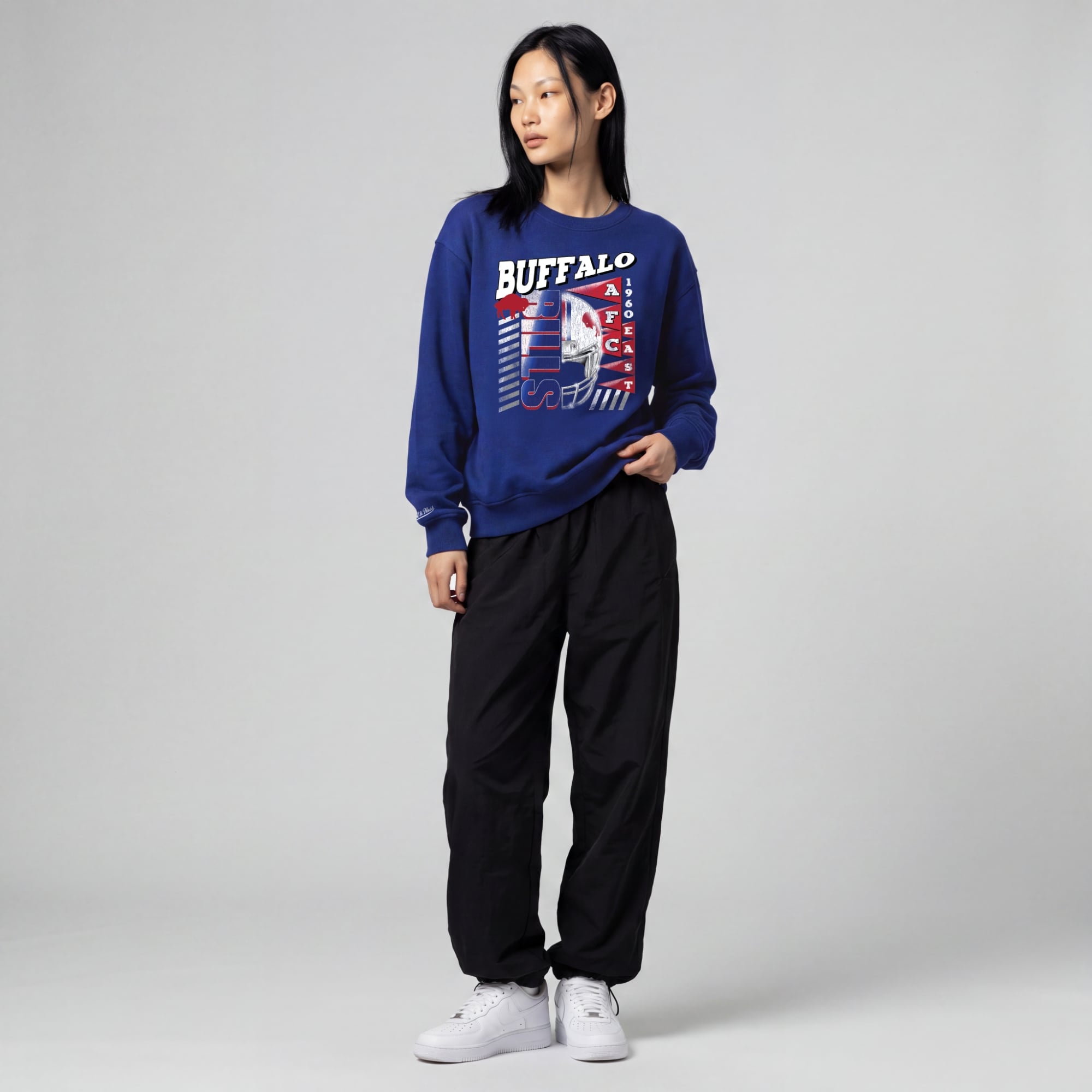 Mitchell & Ness Damen-Sweatshirt „Royal Buffalo Bills Street Graphic“ mit Rundhalsausschnitt