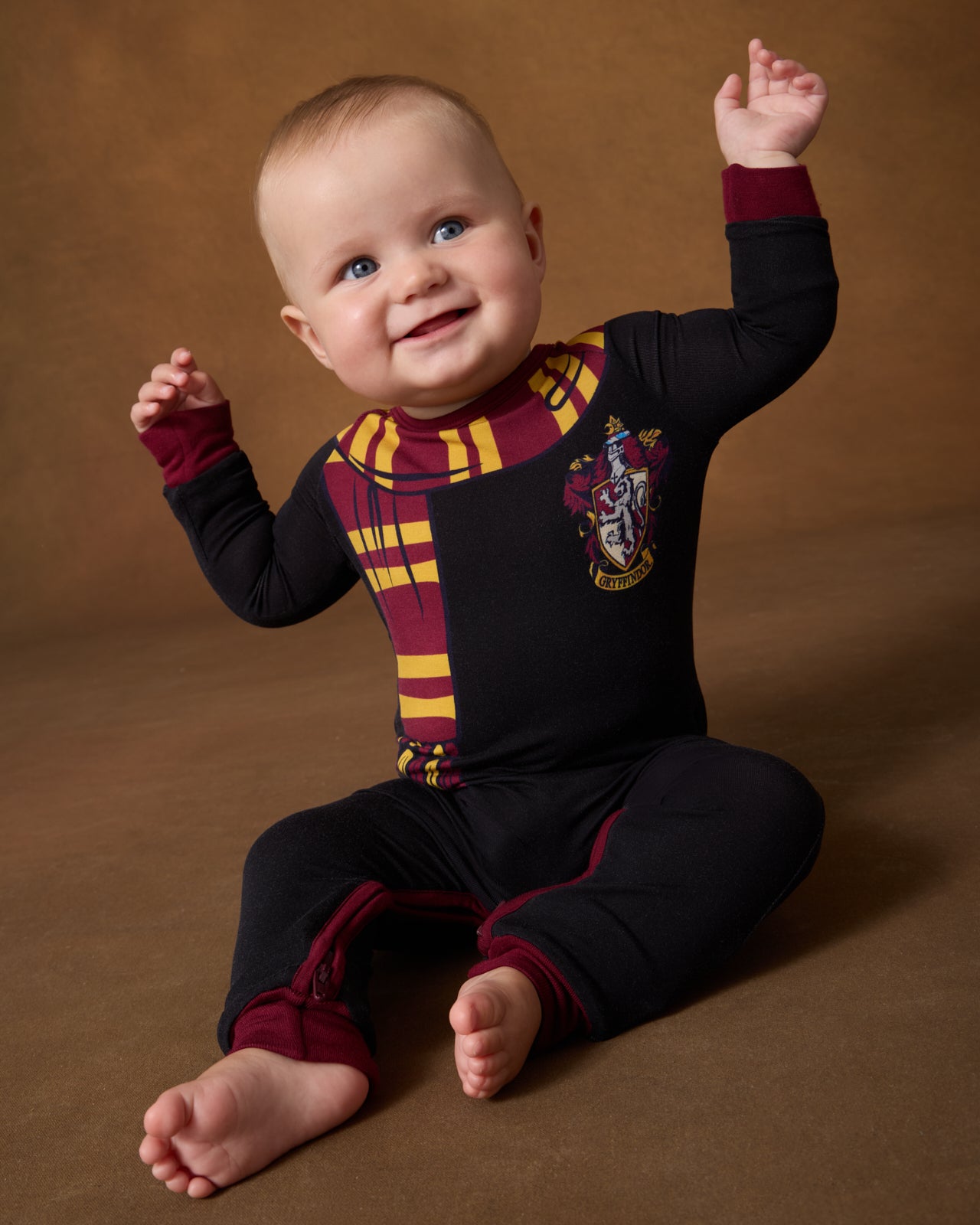 Harry Potter Gryffindor Crescent Zippy - 12-18 months
