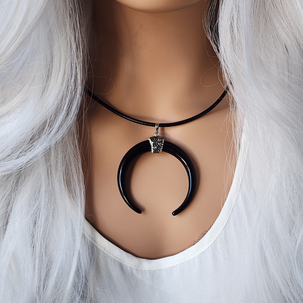 Free People Jewelry | Boho Jewelry Necklace Black Horn Crystals Jewelry Genuine Leather | Color: Black/Silver | Size: Os